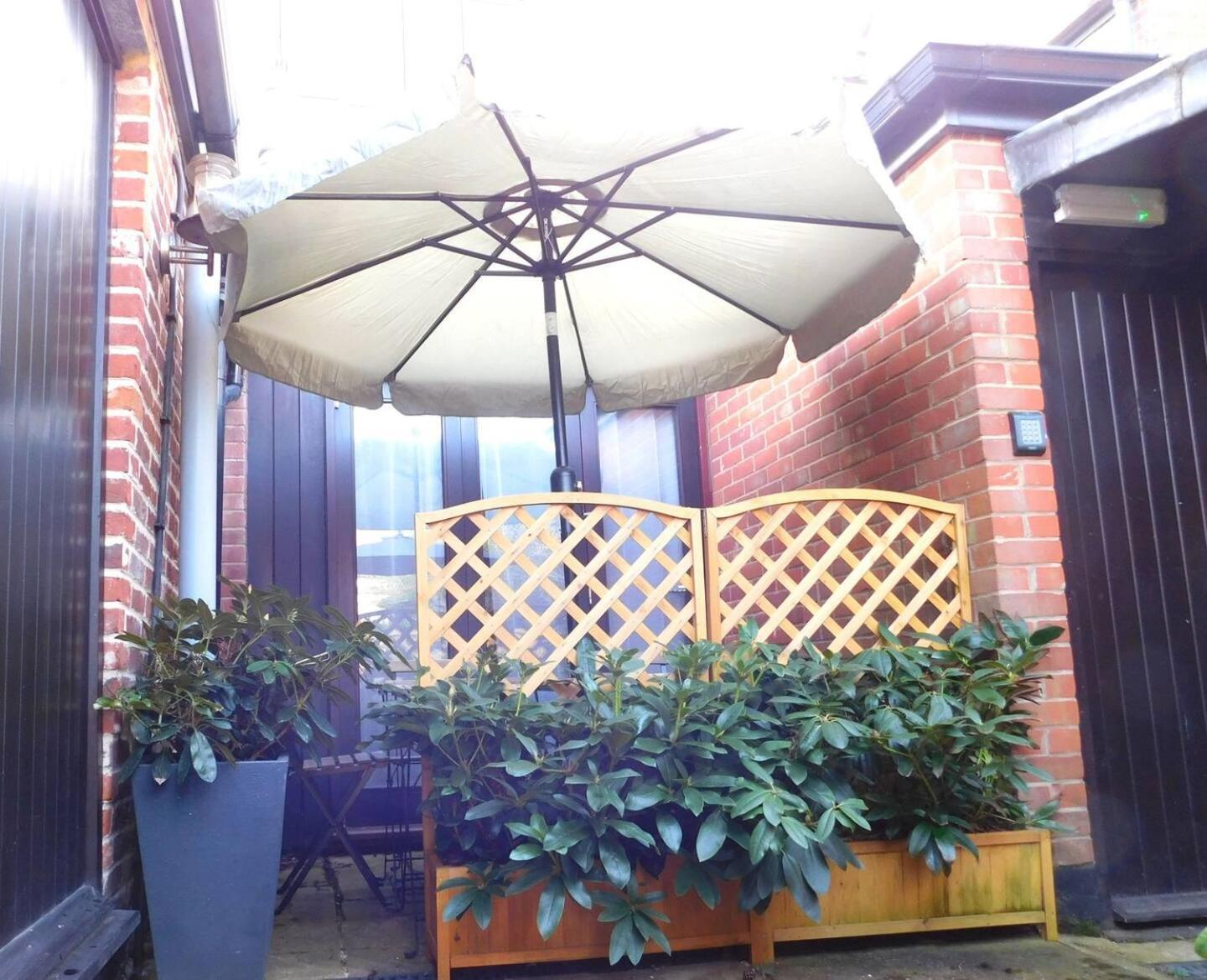 City Center Ground Floor Flat With Patio &Parking Norwich Exterior photo